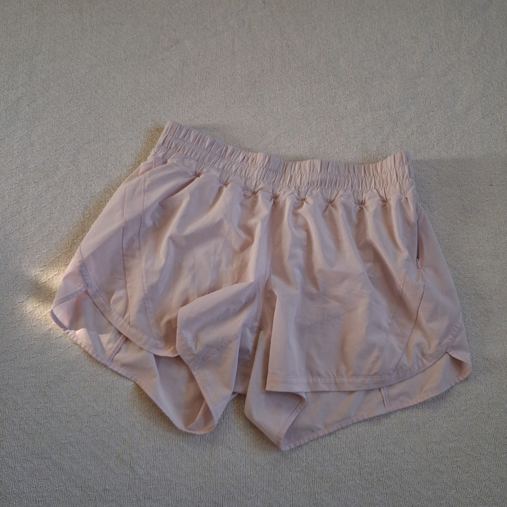 lululemon track that mid rise lined shorts 12 pink athleisure